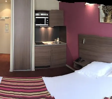 Orion Haussman Aparthotel